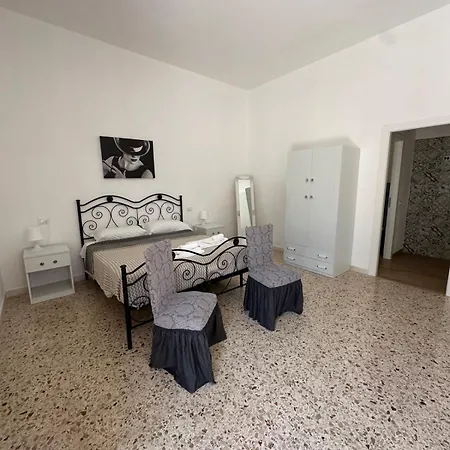 Home Prato 3*