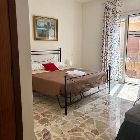ゲストハウス Valentina House